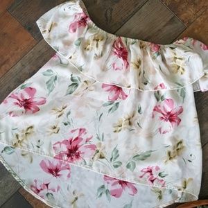 Hollister off the shoulder floral top